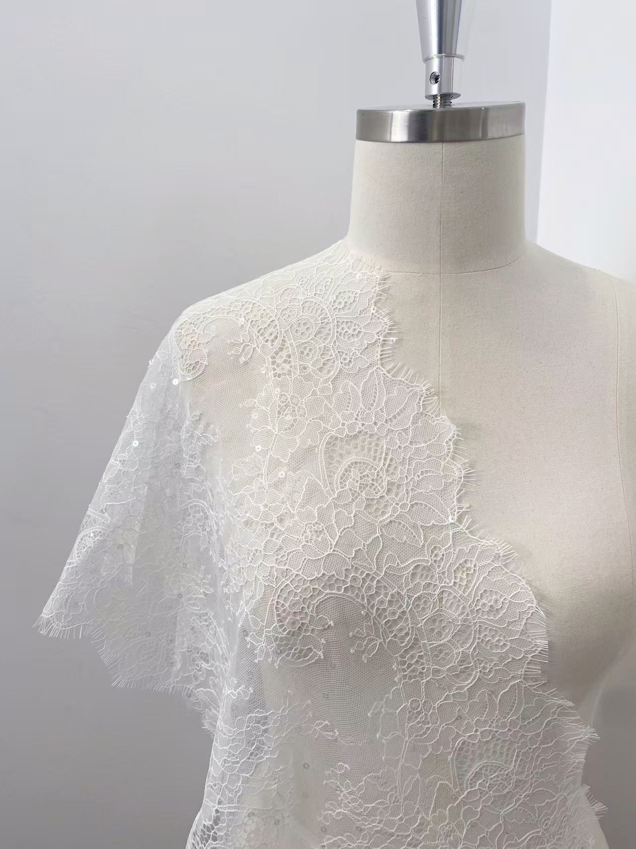 French Sequin Chantilly Lace Trim, Floral Trim Eyelash Edging, Eyelash Lace Wedding Dress Fabric for Bridal Veil, Bridal Cap Lace 3 meters