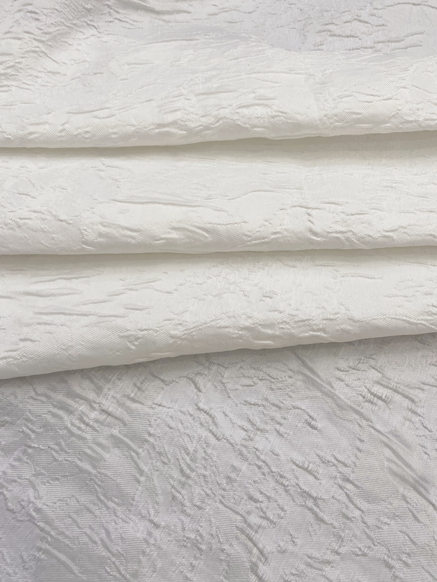 Crinkle Jacquard Lace Fabric for Wedding Dress, Party Gown, Costumes, Couture, Wedding Decoration, Creative Embossed Textil