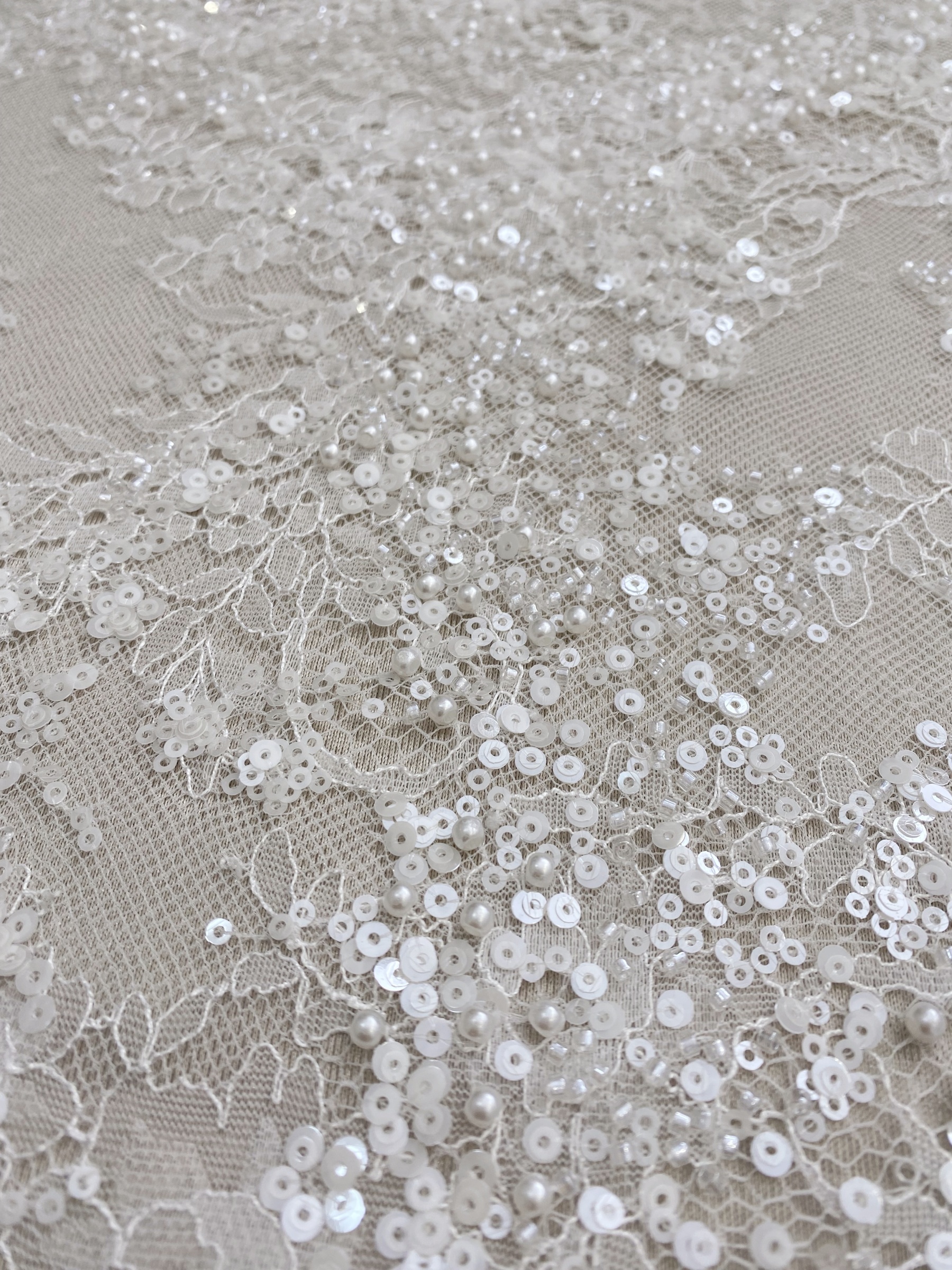 High Quality White Beaded Lace Fabric with Sequins, Embroidered Bridal Material for Dresses and Gowns, Houte Couture Fabric  