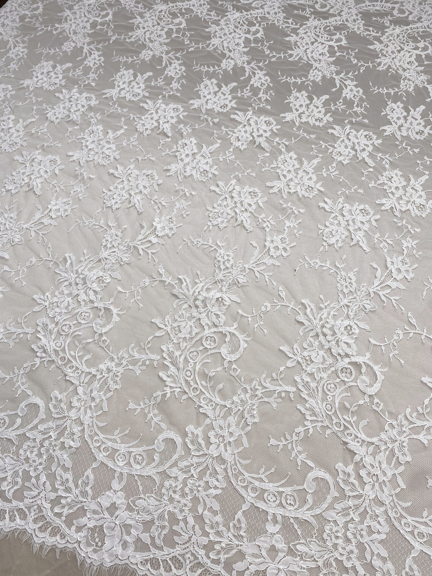 Corded Alencon Flower Lace Fabric, 3 Meters French Eyelash lace fabric trim for wedding shrugs,bridal gown,Classic lace top overlay