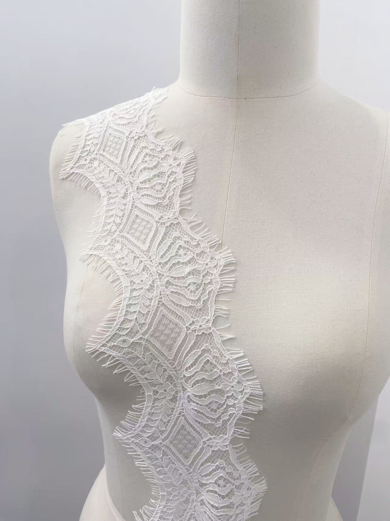 Ivory Lace Trimming, French Chantilly Bridal Gown Lace Edge, Wedding Veil Lace Border, Scalloped Eyelash Lace,Price per 3 Meters