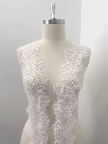 Ivory Lace Trimming, French Chantilly Bridal Gown Lace Edge, Wedding Veil Lace Border, Scalloped Eyelash Lace,Price per 3 Meters
