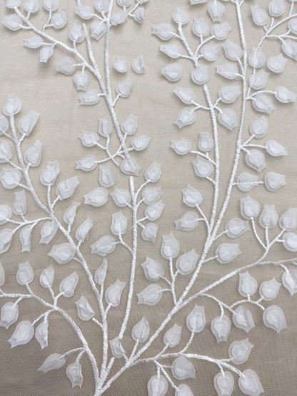 Ivory 3D Lily Flower Embroidery Tulle Fabric,Vintage Embroidered Floral Wedding Lace Bridal Lace Dress Fabric Veil Lace by the Yard