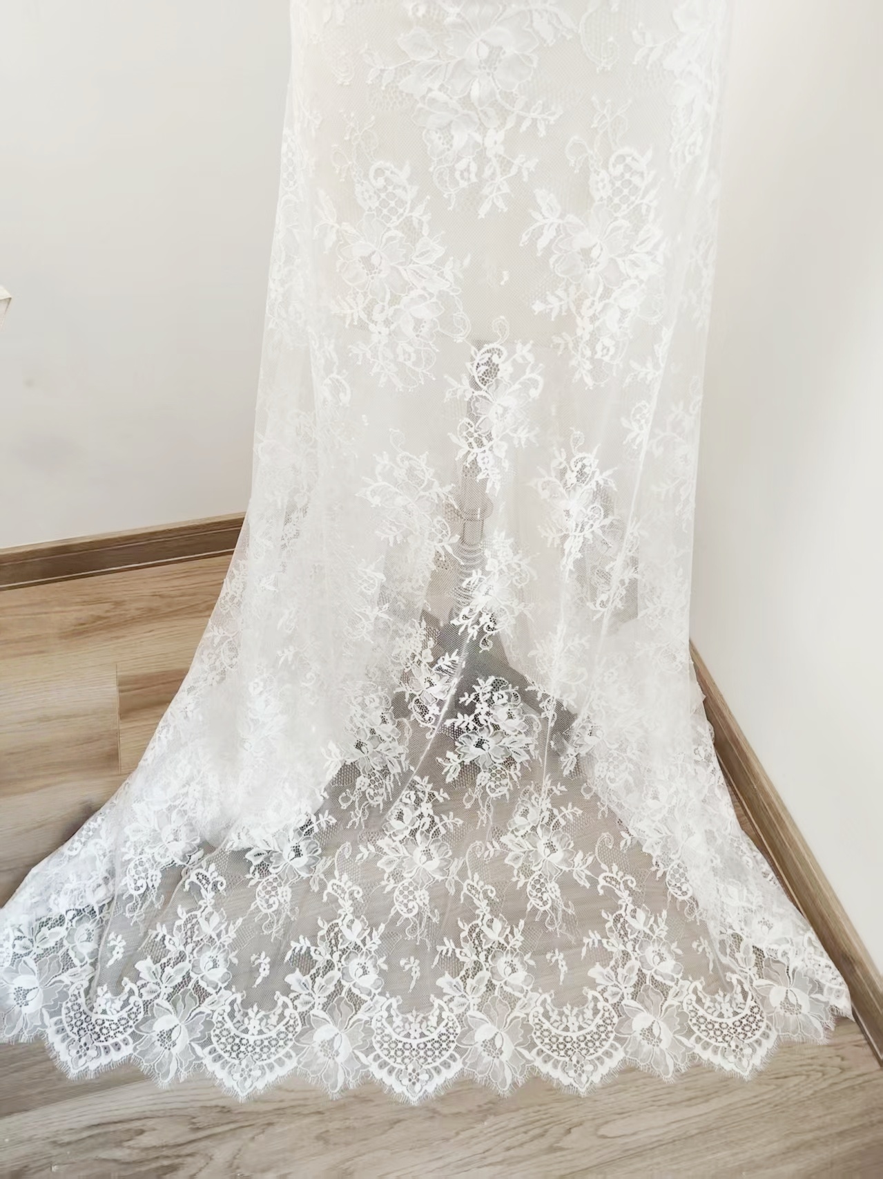 French Eyelash Lace with Embroidery – Stylish High-End Fabric, 300CM Length x 150CM Width for Wedding Dresses, Fashion Garments & Decor Projects