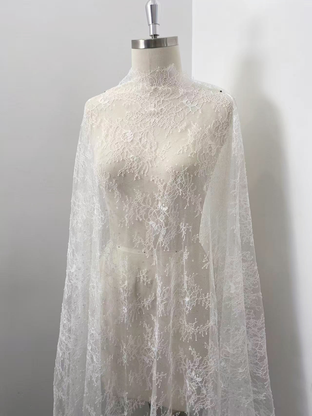 3 Meter Lace Fabric Trims, Chantilly Bridal Lace with Sequins, Wedding White French Lace Veil Lace Scalloped Floral Lace with Eyelash