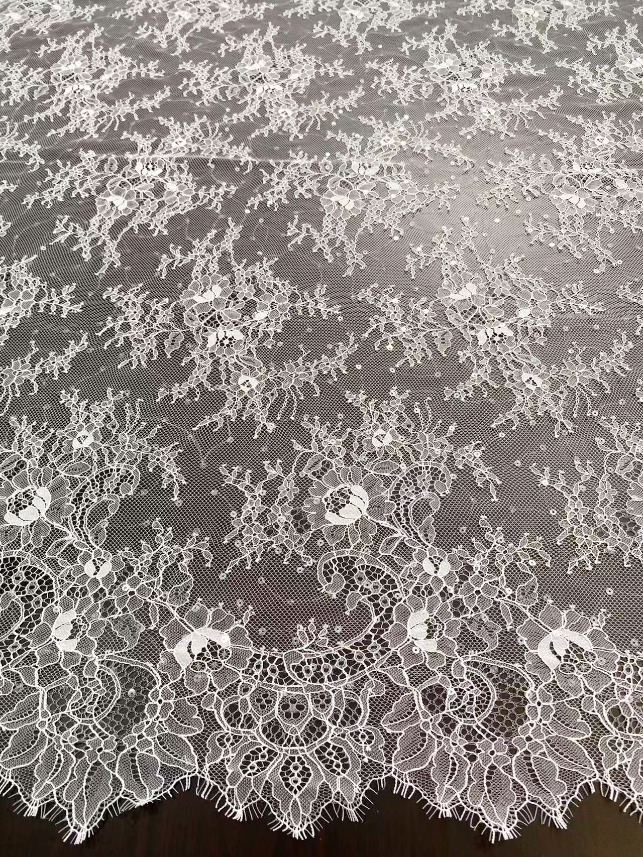 3 Meter Lace Fabric Trims, Chantilly Bridal Lace with Sequins, Wedding White French Lace Veil Lace Scalloped Floral Lace with Eyelash