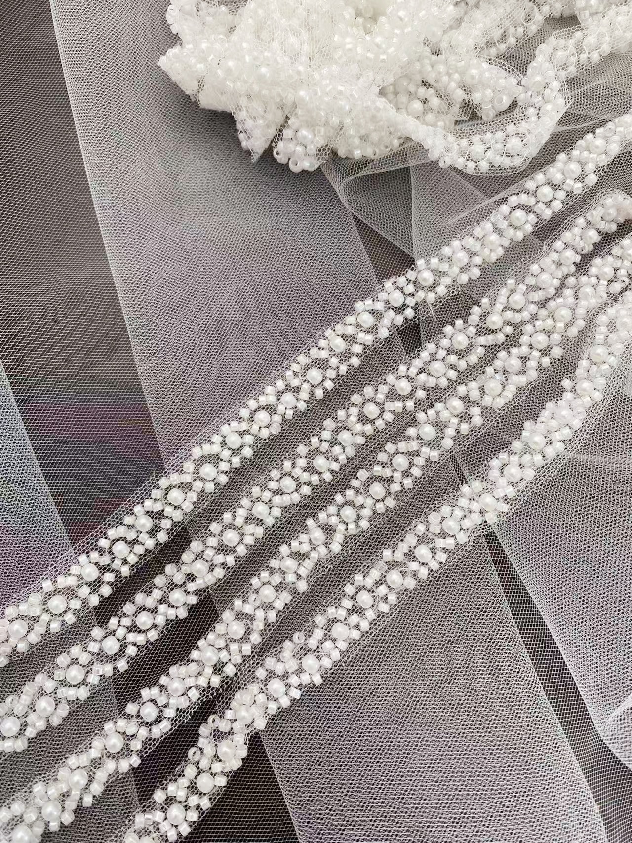 Beading Jewelry Lace Trim with Pearls, Handmade Bridal Ribbon for Prom Dress, Shoulder Strap, Headbands, Belt, Sold by Yard