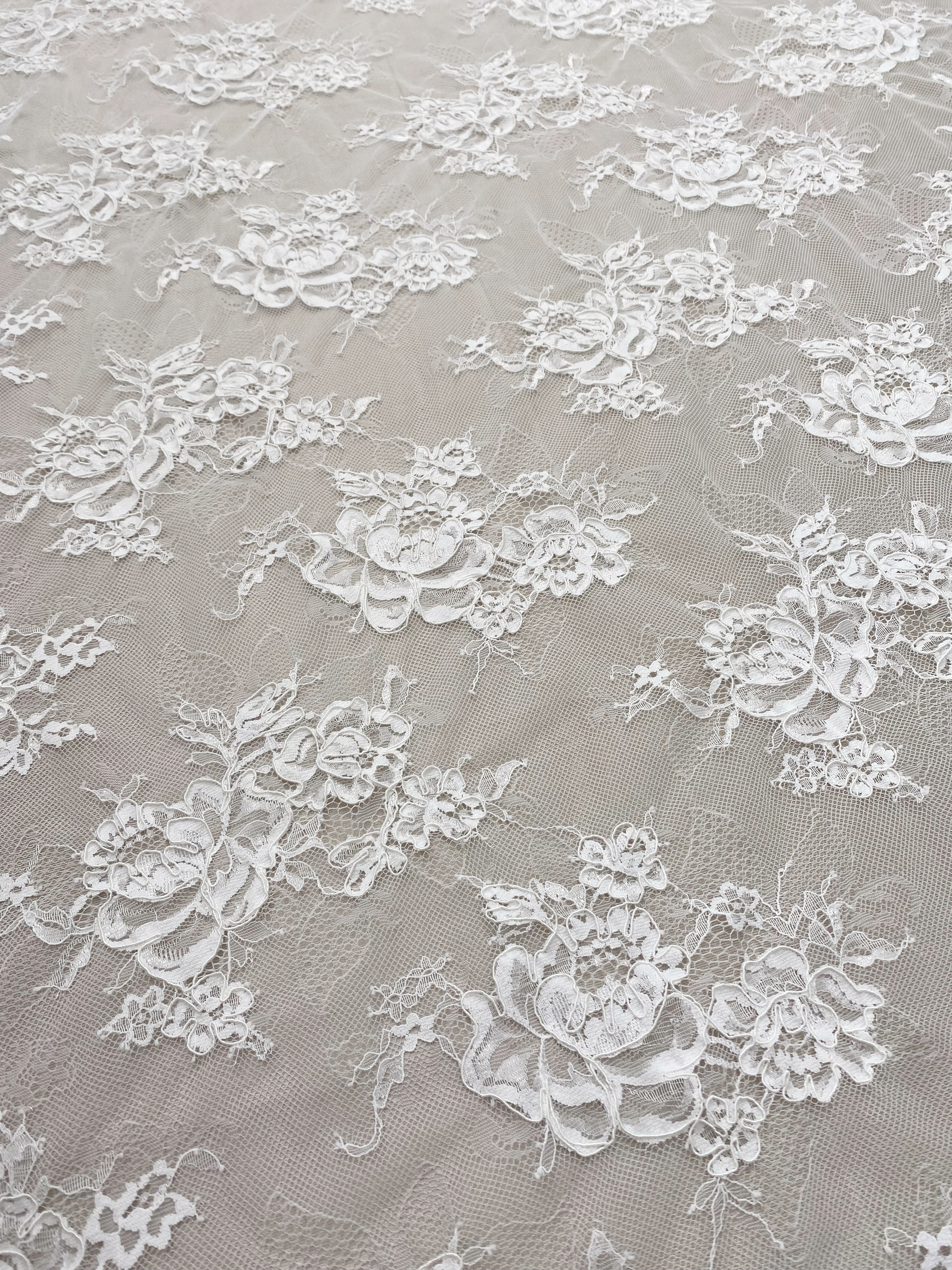 White Corded Floral Alencon Lace Fabric for Bridal Gown, Wedding Dress, DIY Sewing, Bridal Lace with Salloped Edge, 3 Meters/piece