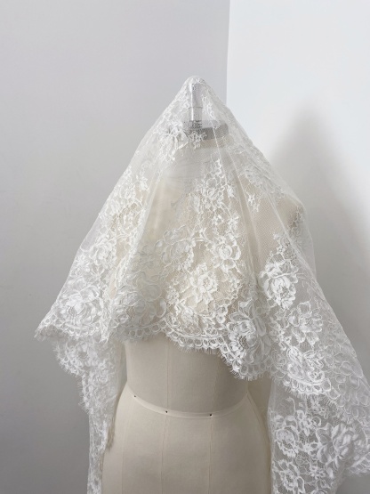 White Corded Floral Alencon Lace Fabric for Bridal Gown, Wedding Dress, DIY Sewing, Bridal Lace with Salloped Edge, 3 Meters/piece
