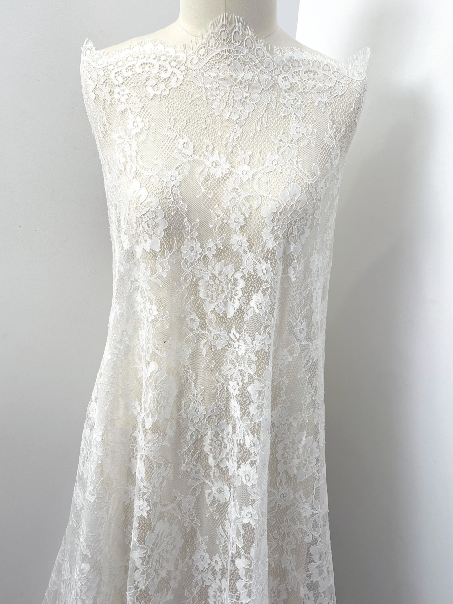 3 Meters Chantilly Eyelash Lace, Soft Lace Tulle Wedding Dress Fabric for Overlay Bridal Veil