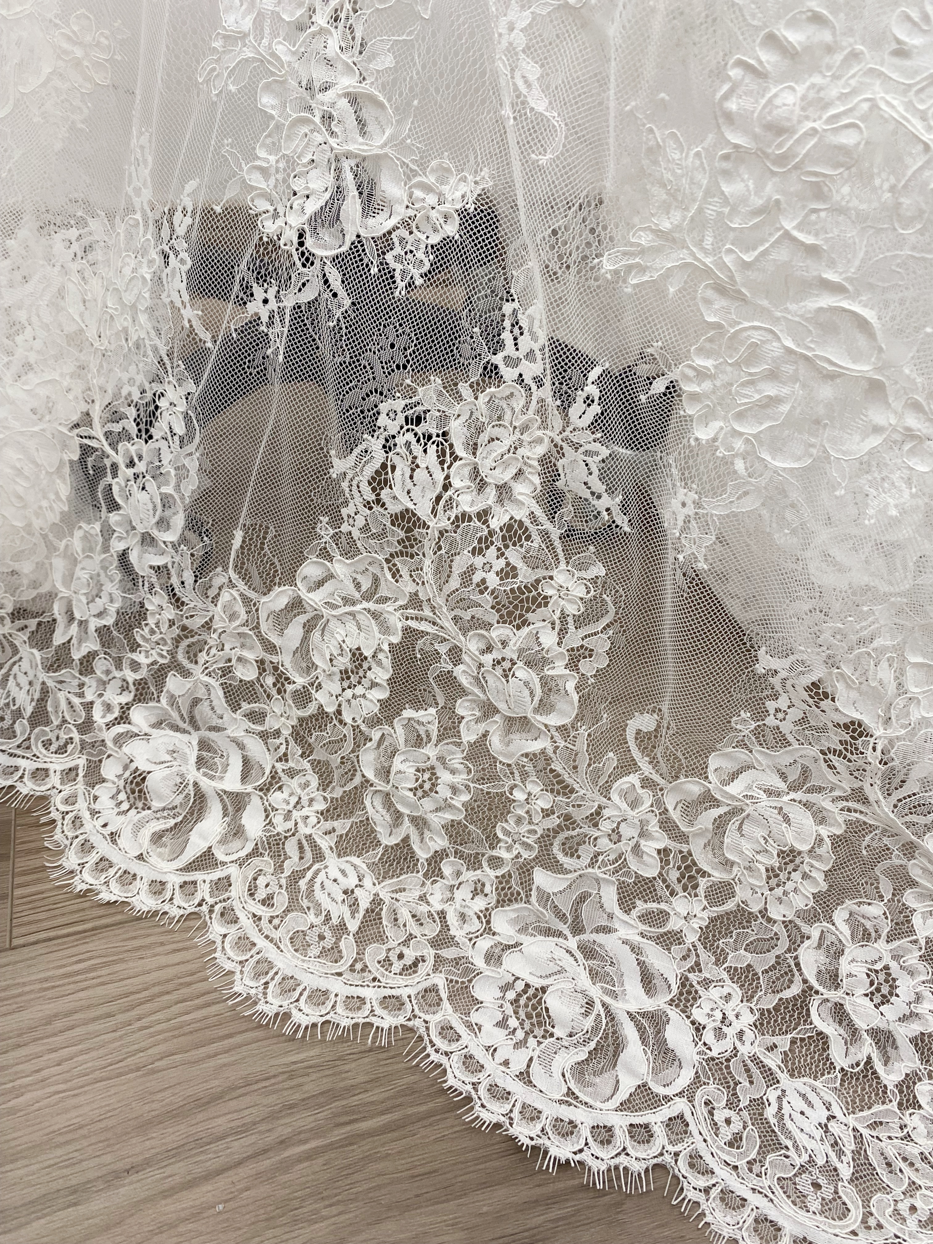 White Corded Floral Alencon Lace Fabric for Bridal Gown, Wedding Dress, DIY Sewing, Bridal Lace with Salloped Edge, 3 Meters/piece