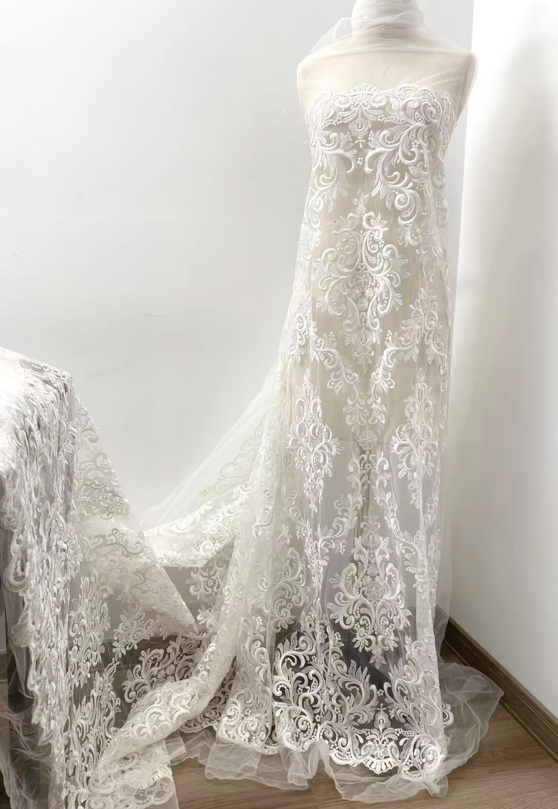 Vintage embroidered tulle lace fabric, White Wedding Lace for Bridal dress, elegant gown ,veil or handmade sewing projects