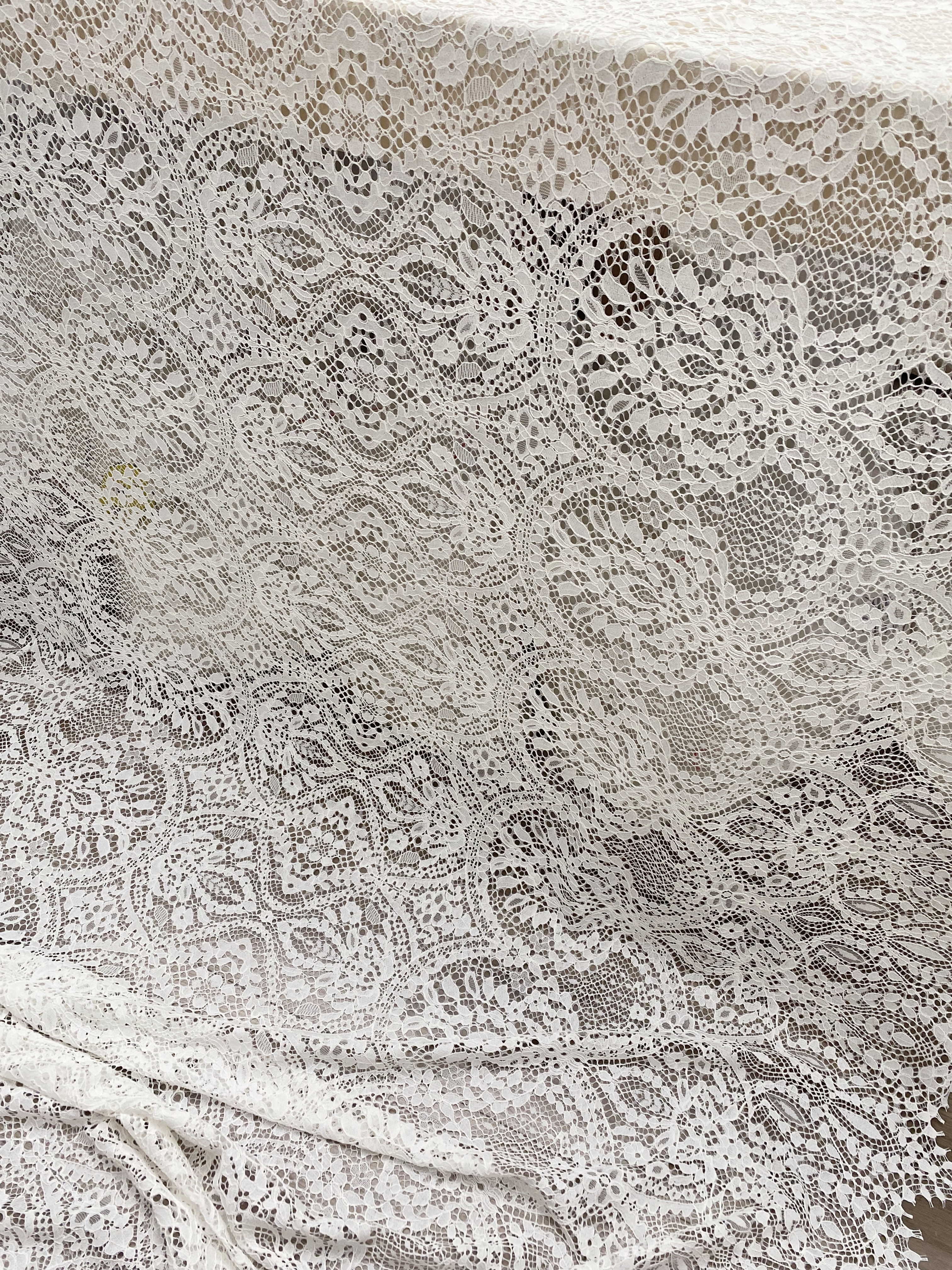 Ivory Floral French Chantilly Lace Fabric, Wedding Lace with Scalloped Edges, Eyelash Bridal Lace, Vintage Alençon Lace, sold by 3 Meters