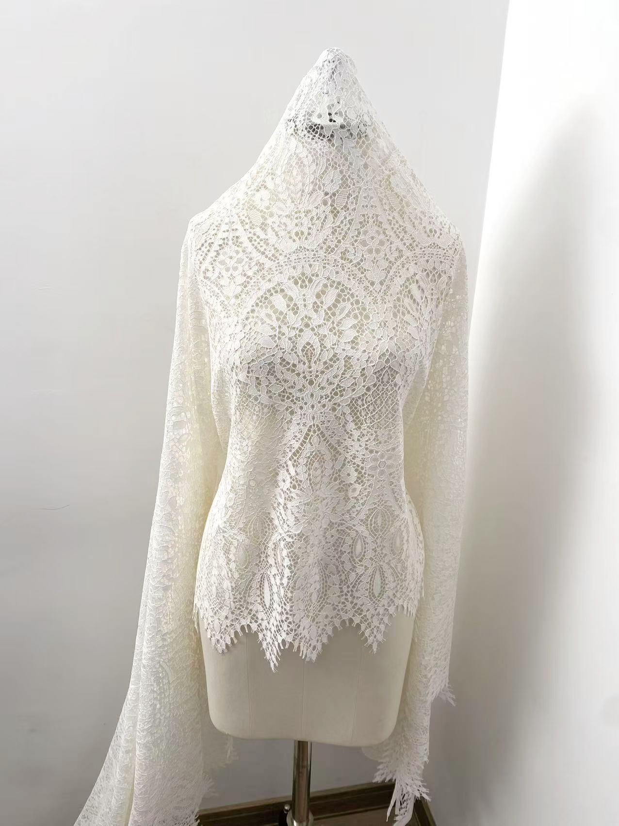 Ivory Floral French Chantilly Lace Fabric, Wedding Lace with Scalloped Edges, Eyelash Bridal Lace, Vintage Alençon Lace, sold by 3 Meters