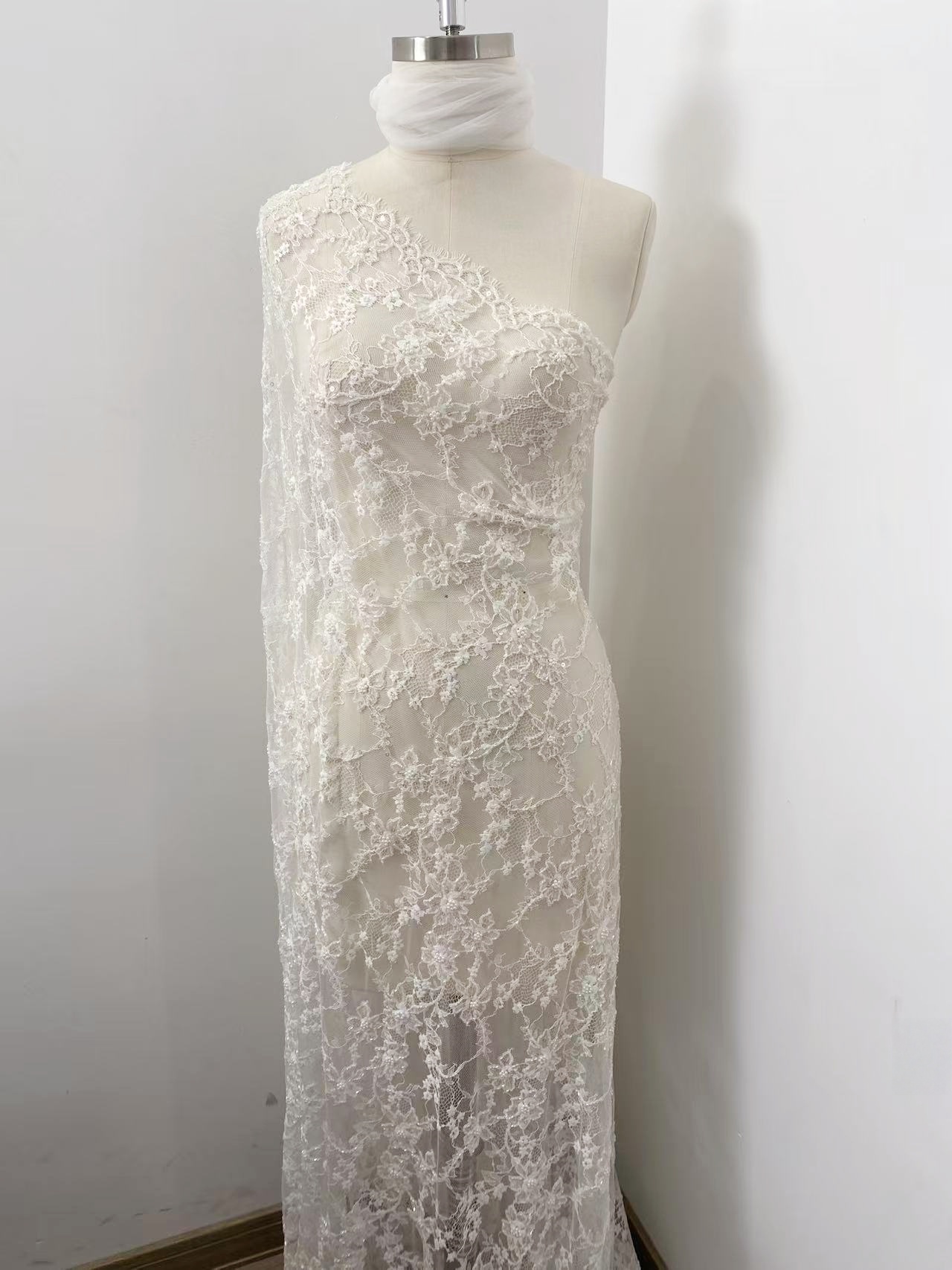 Luxurious Beaded French Chantilly Lace Fabric, Sequin Floral Embroidery Lace for wedding shrugs,bridal gown,Sold by 3 Yard