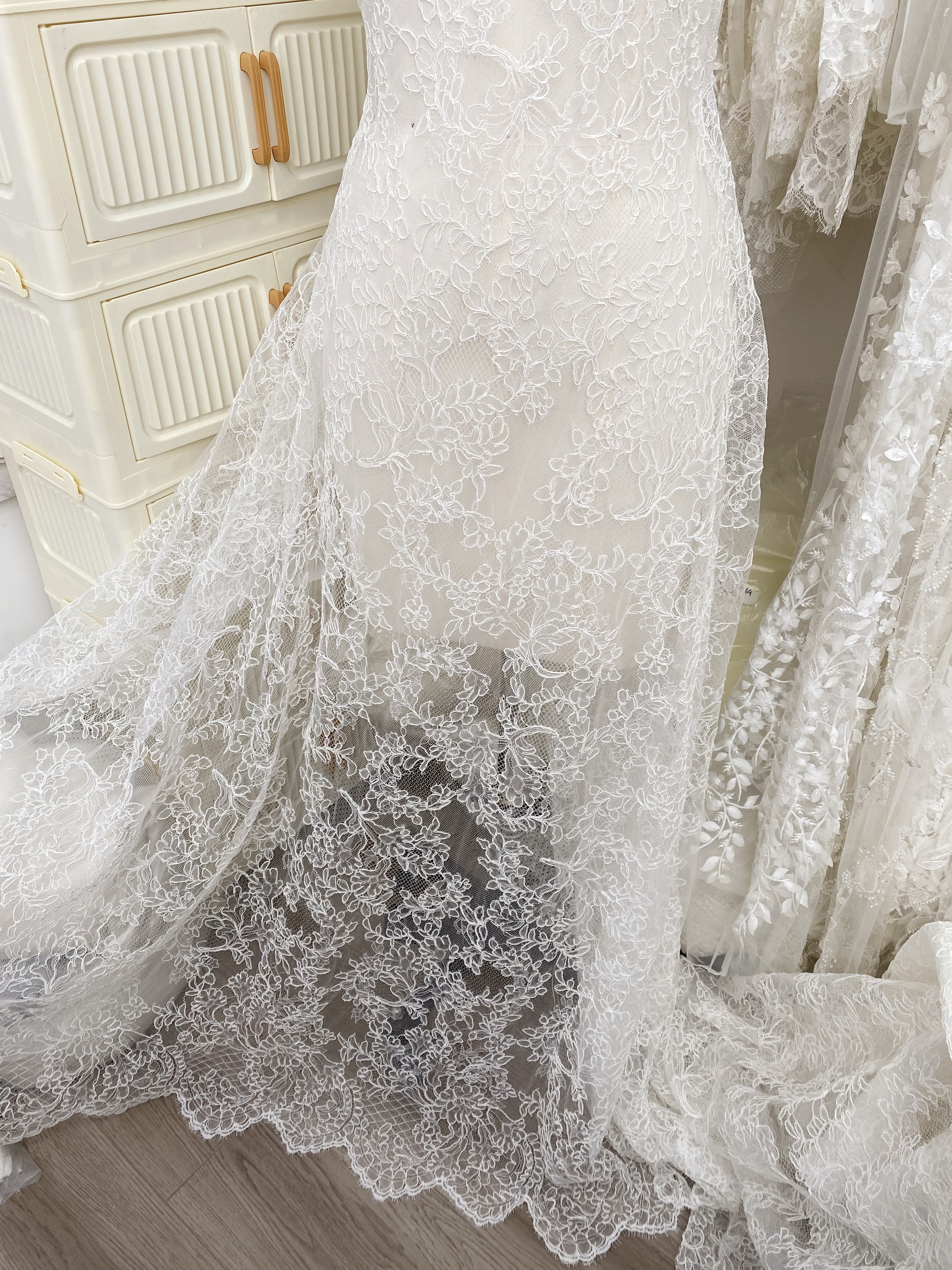 Exclusive Design for 2026: 3 Meters French Lace with Corded, 150cm Wide Alencon Eyelash Lace Fabric for Wedding Dress, Bridal gown, Veil