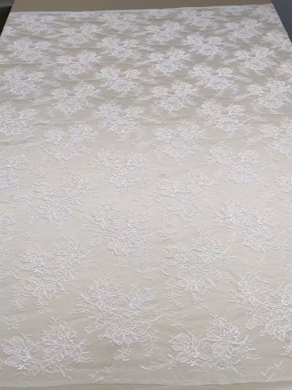 New arrival Chantilly lace fabric with flowers for bridal veil, bridal dress, White wedding lace French lace by the yard