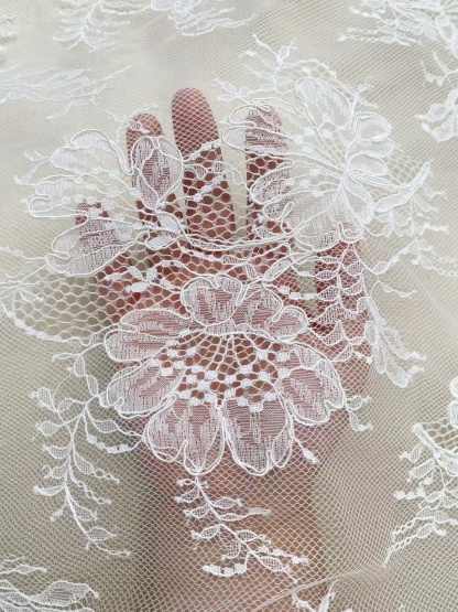 New arrival Chantilly lace fabric with flowers for bridal veil, bridal dress, White wedding lace French lace by the yard