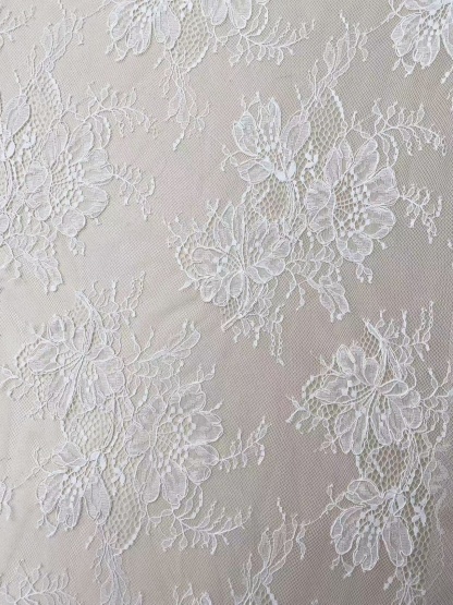 New arrival Chantilly lace fabric with flowers for bridal veil, bridal dress, White wedding lace French lace by the yard