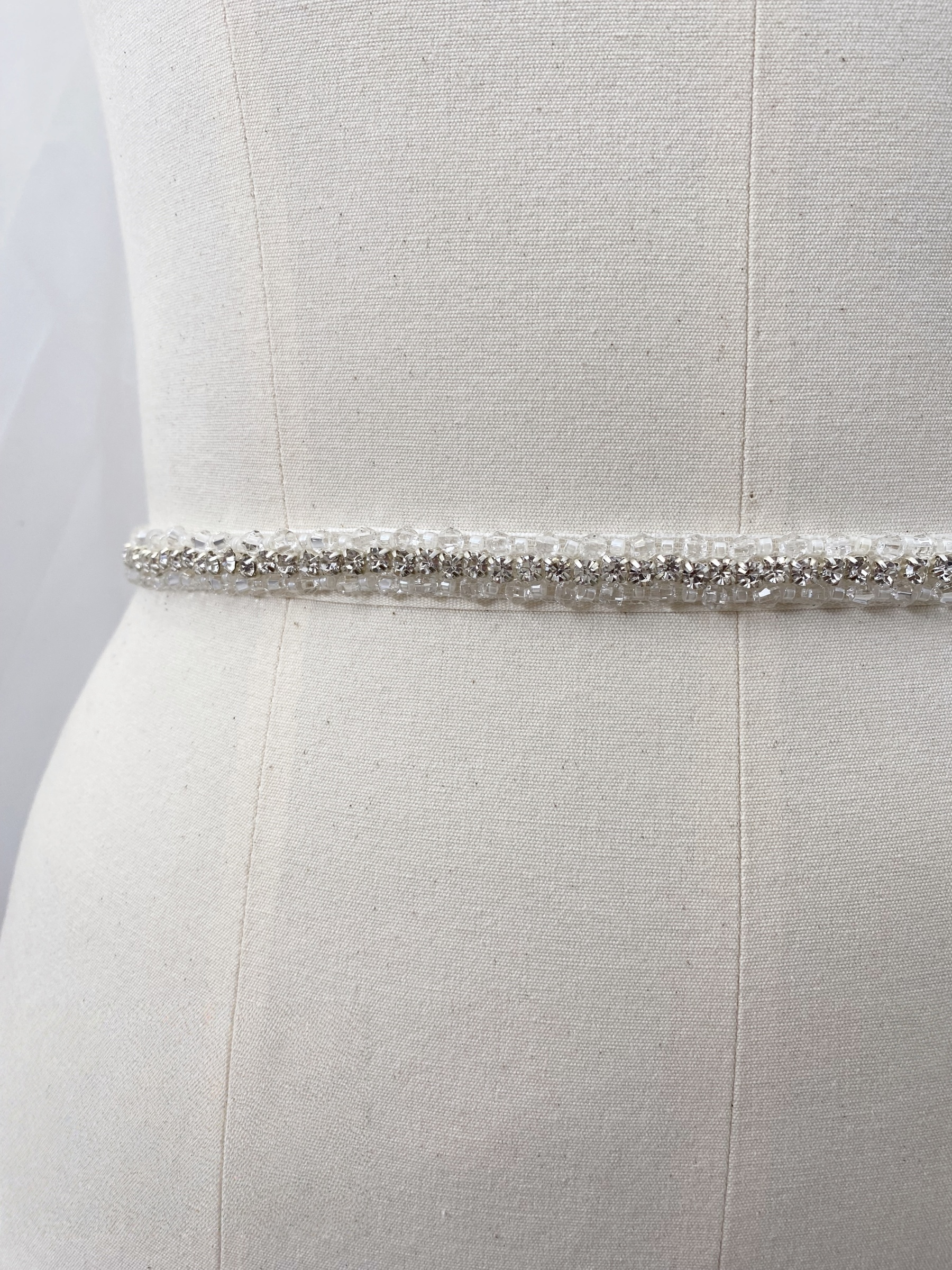 Wedding Dress Sash Belt with Silver Rhinestones, Crystal Bead Bridal Belt with Chiffon, Jeweled Party Dress Belt For Bride Bridesmaid