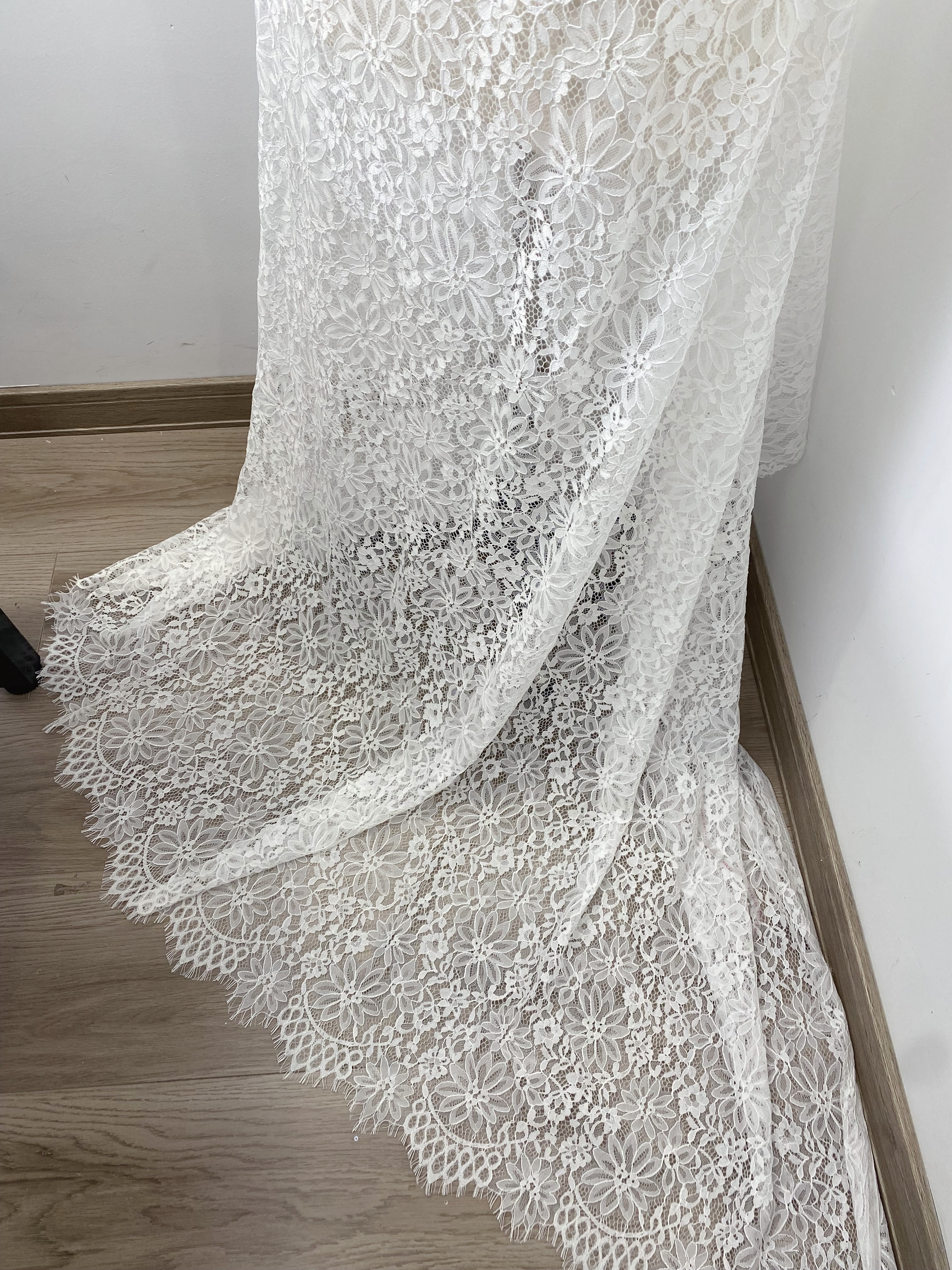 Soft Light French Chantily Eyelash Lace for Wedding Dress, Bridal Gown, Classic Lace Top Overlay, White Lace Fabric DIY Bridal Dress