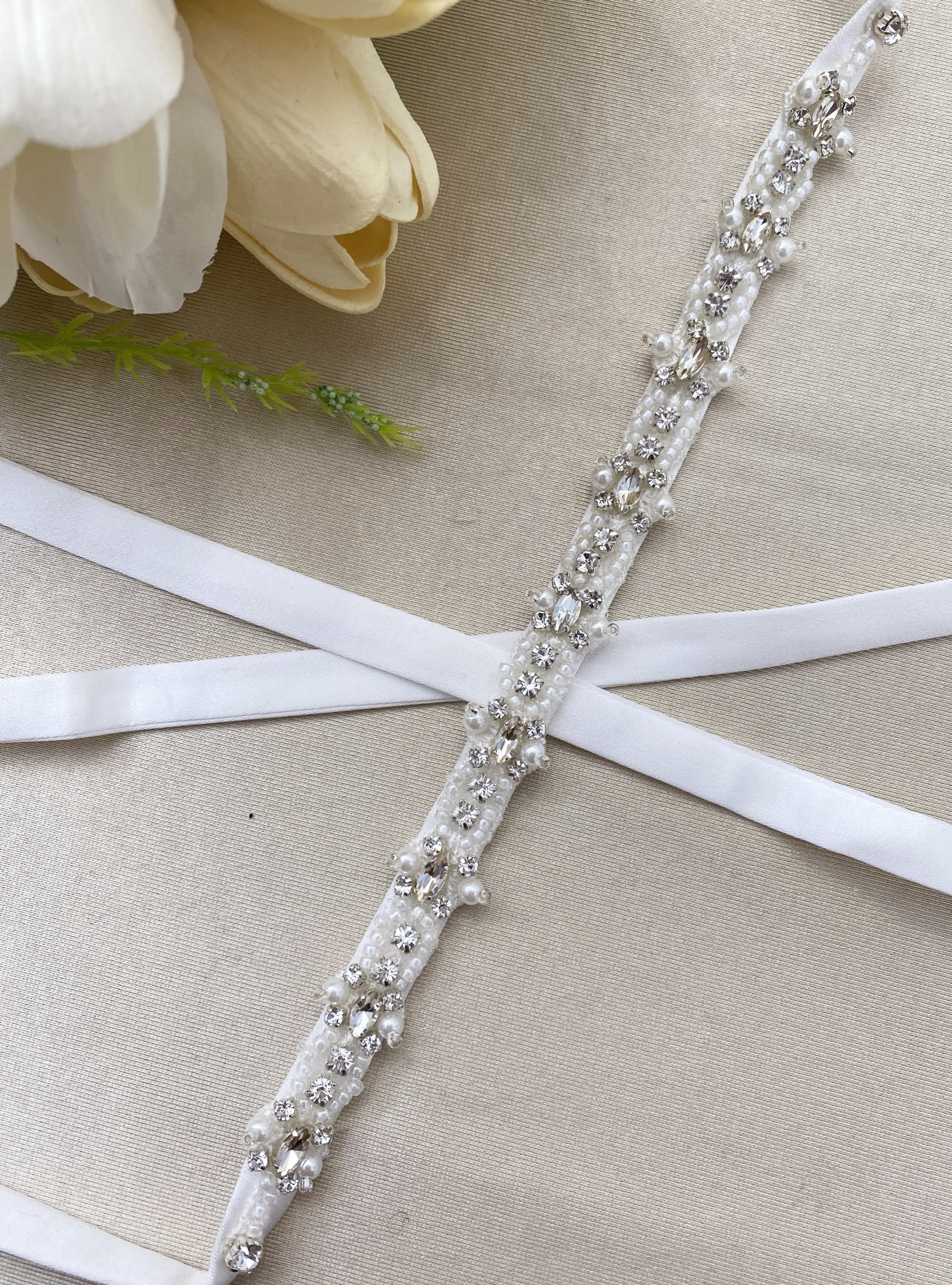 Ivory Wedding Belt with Beads & Crystal Rhinestones, Satin Ribbon Sash Belt for Bridal, Wedding Clasp Belt, Bridesmaid Accessory