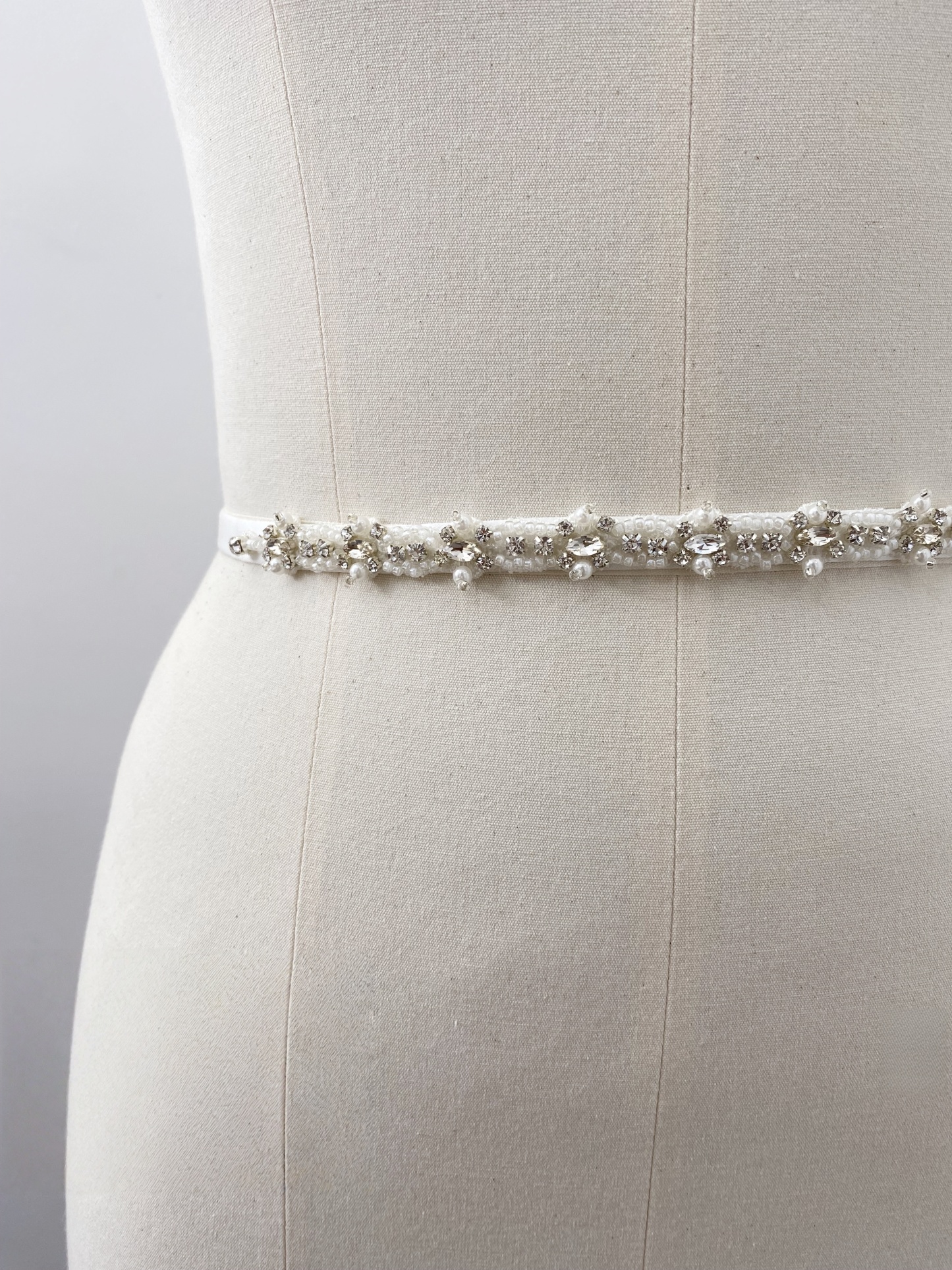 Ivory Wedding Belt with Beads & Crystal Rhinestones, Satin Ribbon Sash Belt for Bridal, Wedding Clasp Belt, Bridesmaid Accessory