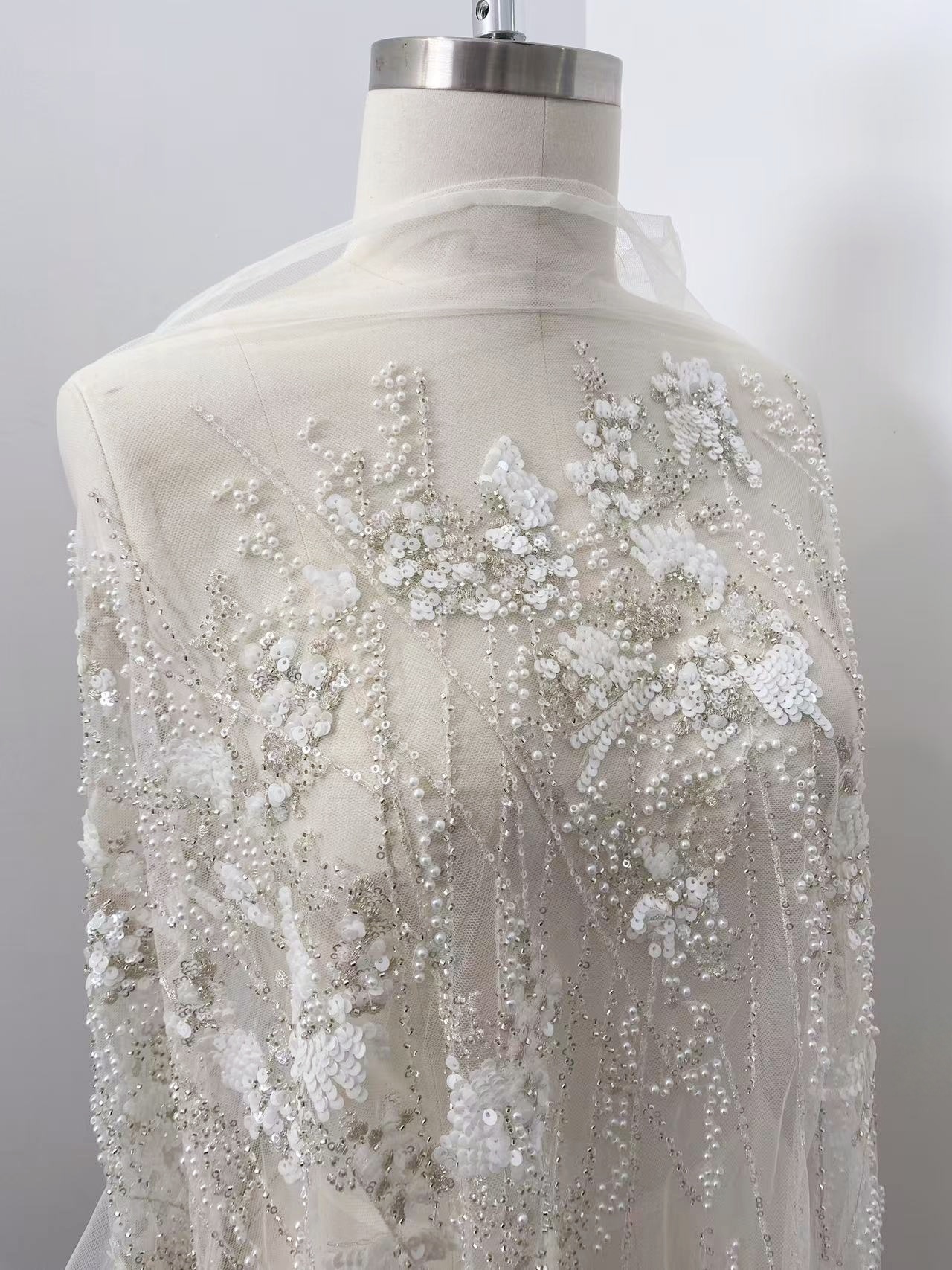 Ivory Heavy Sequin Beads Lace Fabric, Beading Tulle Lace for Prom Dress, Ball Gowns, Couture, Evening Dress