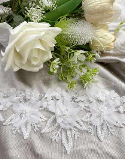 Chiffon 3D Flowers Lace Trim with Pearl, Beads Ribbon Trim Embroidered Lace Fabric Sewing Lace for Bridal Wedding Veil Decor, 1 Yard