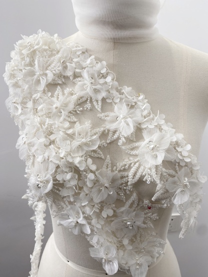 Chiffon 3D Flowers Lace Trim with Pearl, Beads Ribbon Trim Embroidered Lace Fabric Sewing Lace for Bridal Wedding Veil Decor, 1 Yard