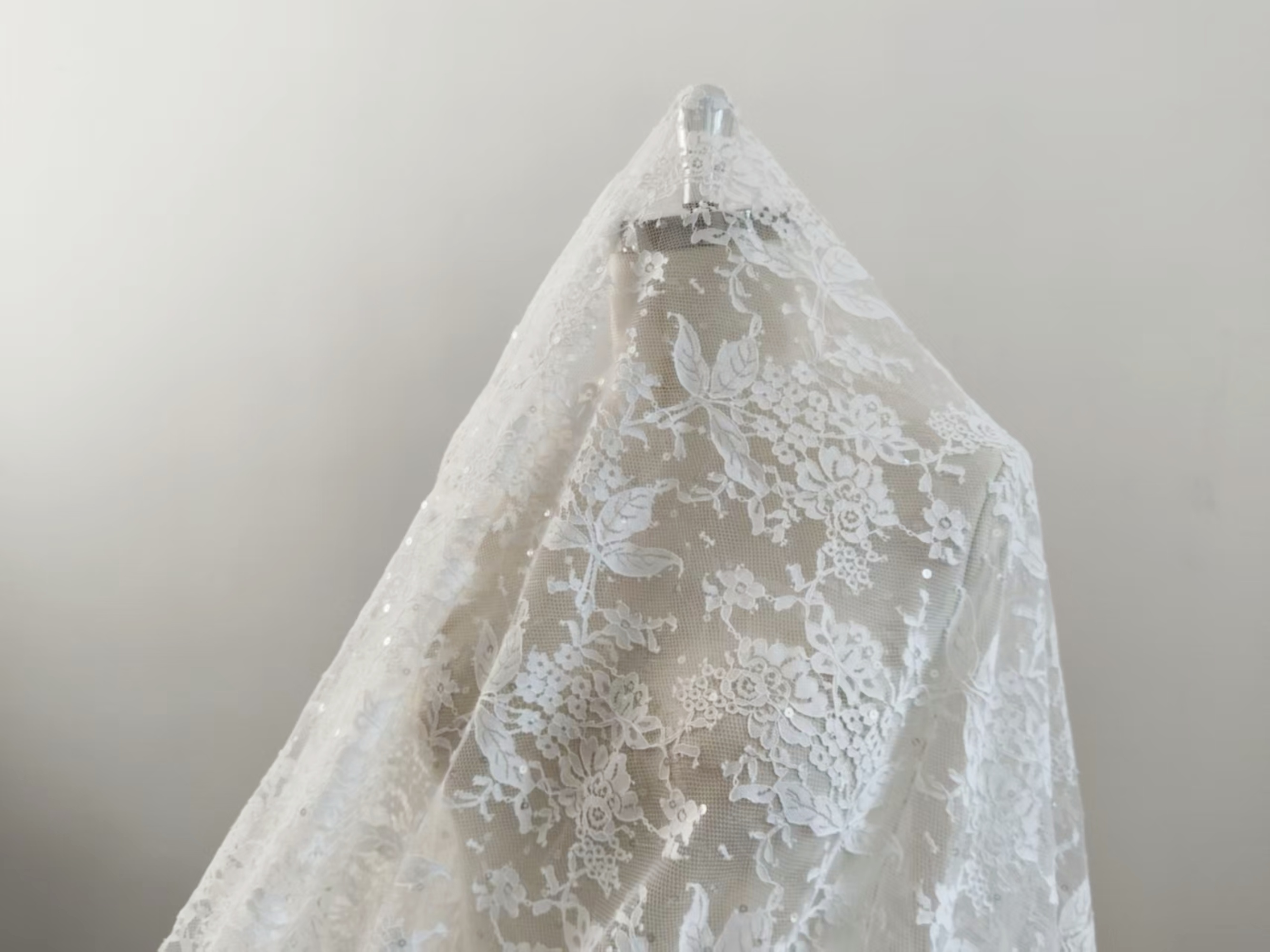 3 Meter French Chantilly Lace Fabric with Sequins, White Soft Wedding Lace with Scalloped Edge for Wedding Dress Veil Lace Robe