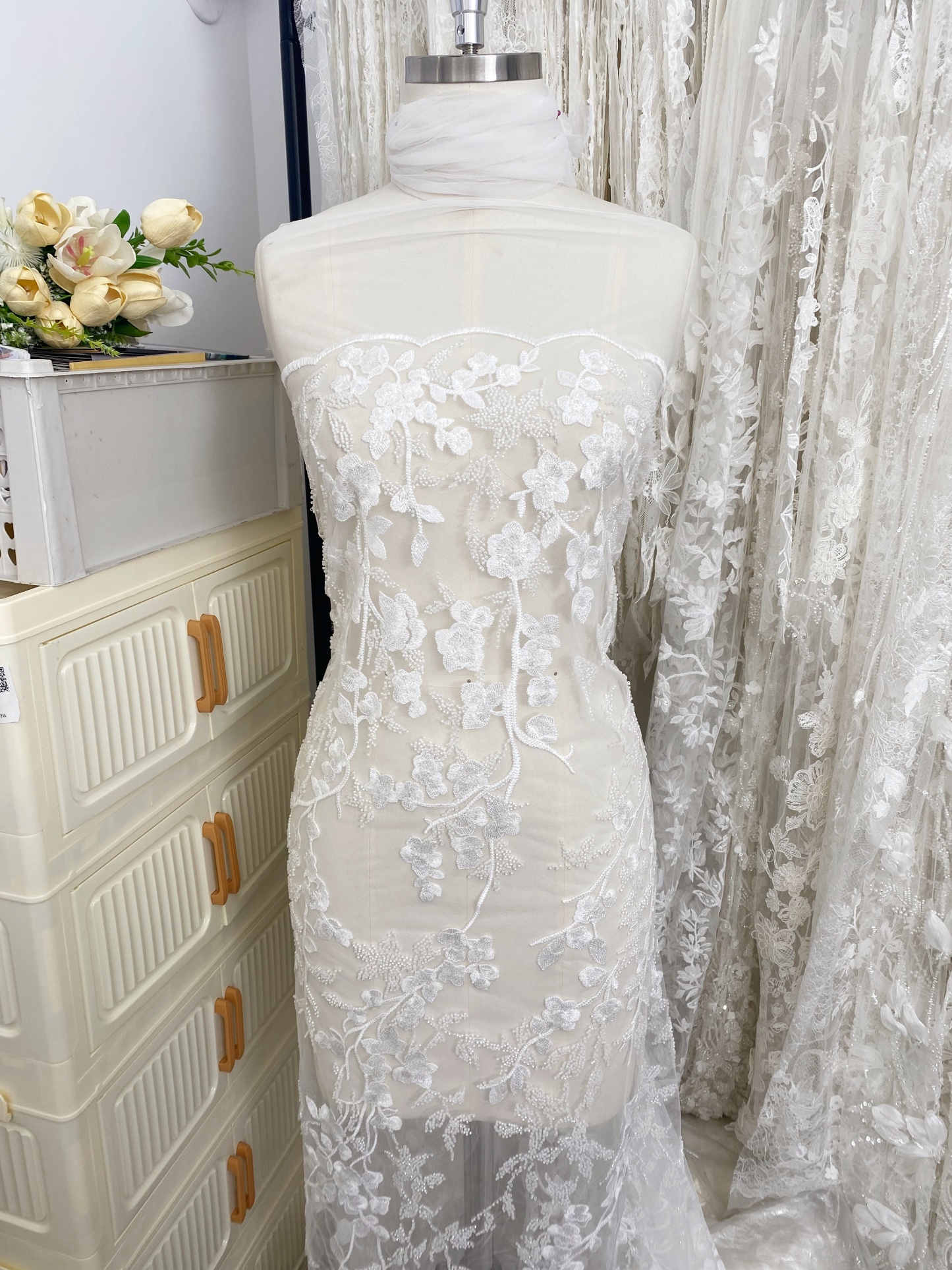 Ivory Beaded Flowers Embroidery Mesh Fabric with Sparkly Sequine Floral Tull Lace for Wedding, Bridal Dress, Veil, Bridal Fabric 