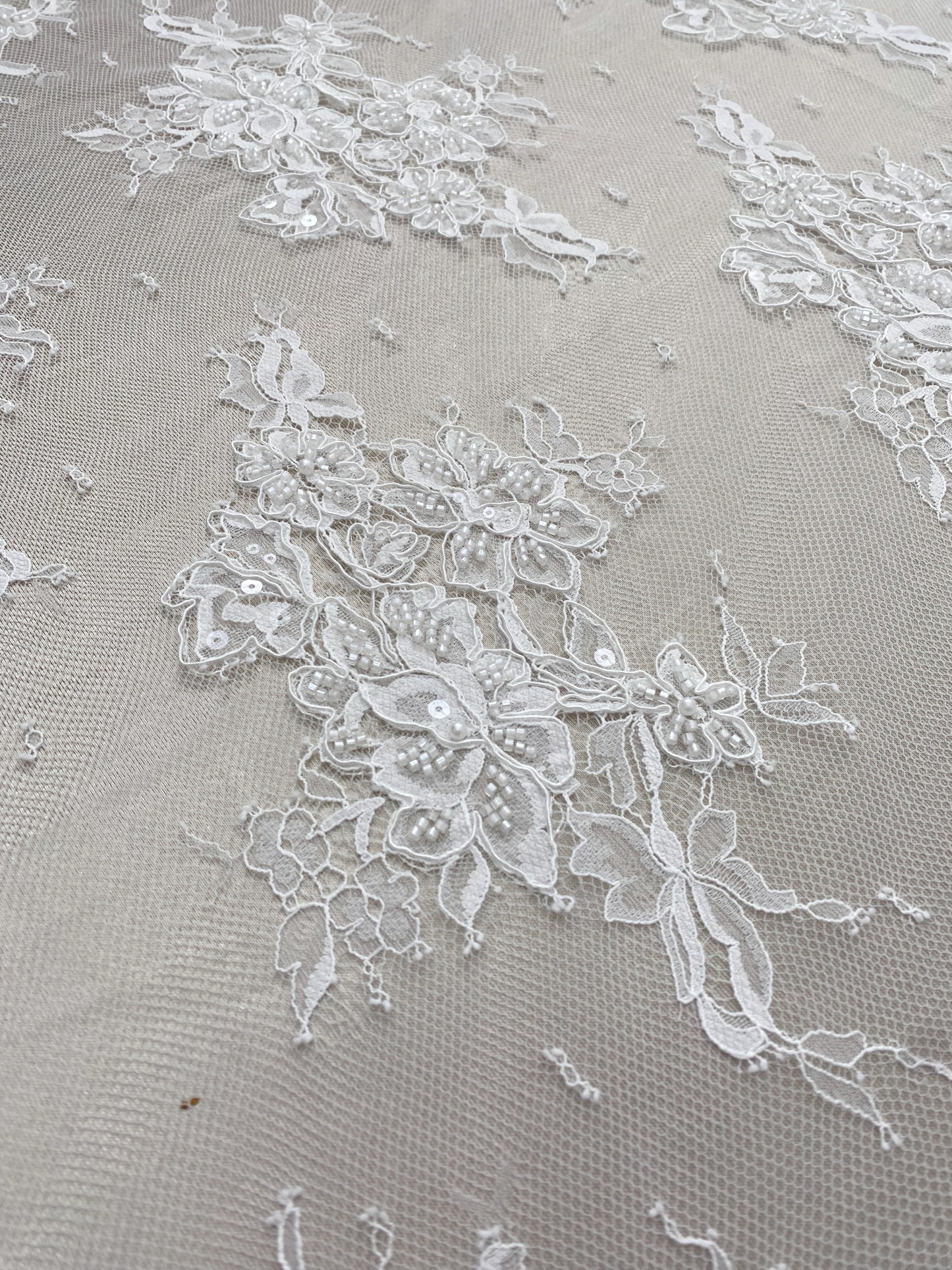 Ivory Beaded Chantilly Lace Fabric for Wedding Dress,Bridal Gown Veil