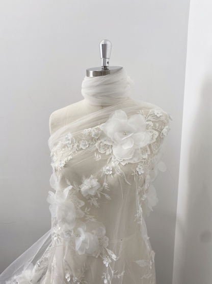 White 3D Floral Embroidery Lace Fabric With Pearls, Soft Tulle lace For Wedding gown, Evening Dresses, Prom-Dress By The Yard