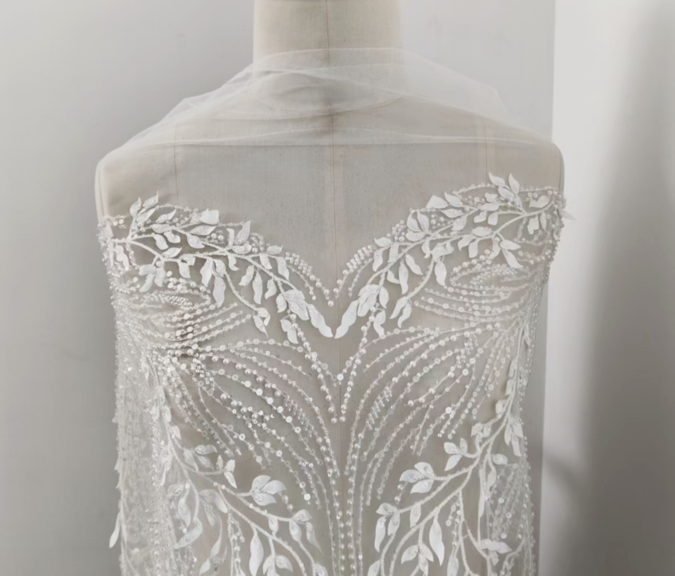 Luxury 3D Leaves Embroidered Tulle Fabric with Sequins and Pearls for Wedding Dress, Bridal Party Gown, White Lace by the Yard