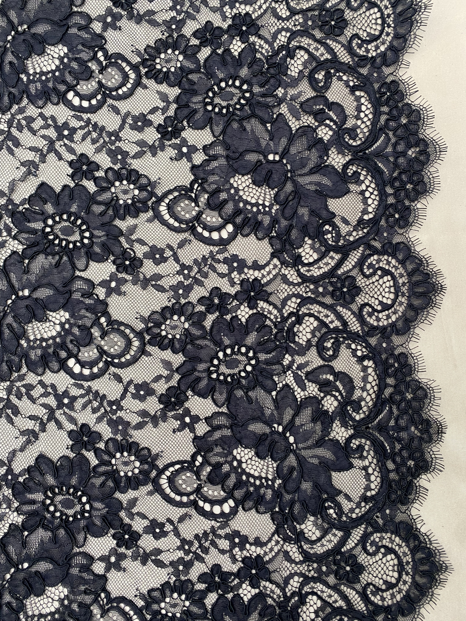 Corded Alencon Flower Lace Fabric, 3 Meters French Chantilly lace fabric trim for wedding shrugs,bridal gown,Classic lace top overlay, sold by 3 maters