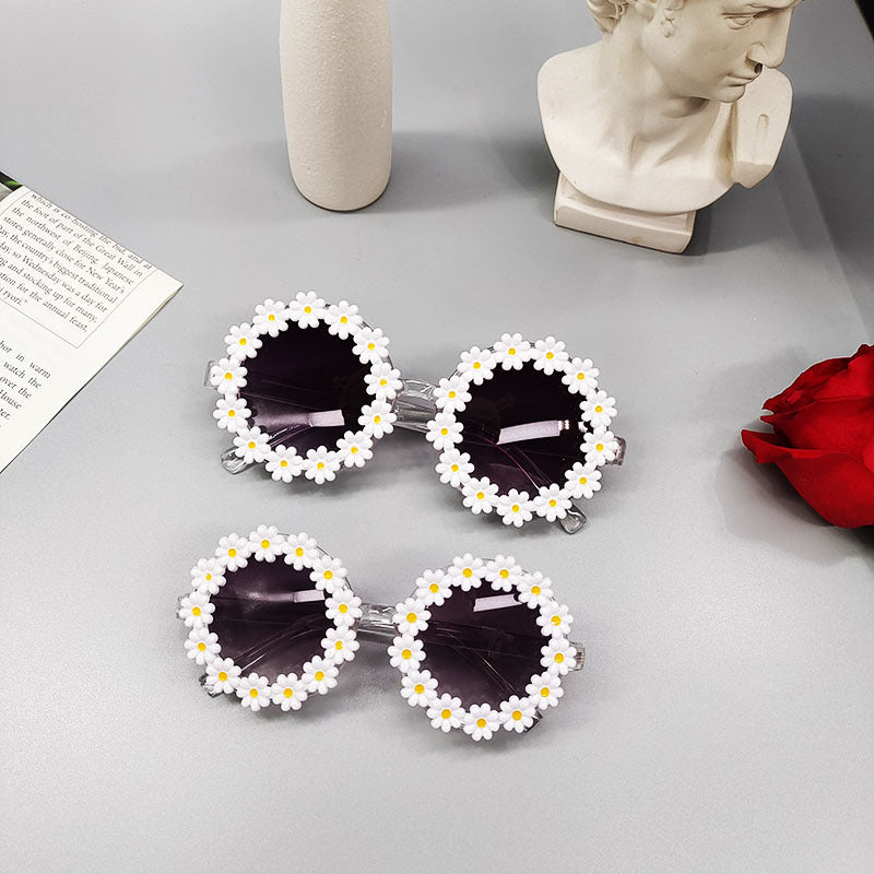 Parent-child Daisy Glasses.
