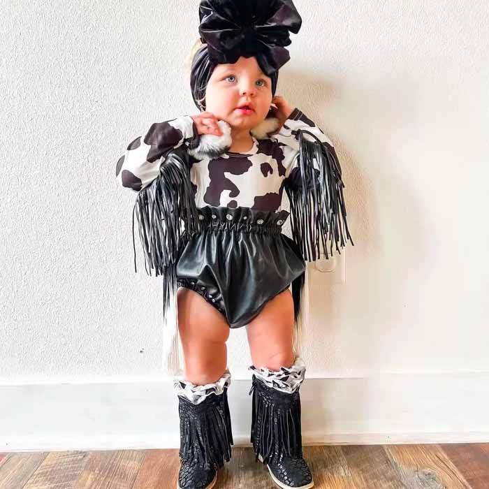 2-Piece Cow Girl Set.