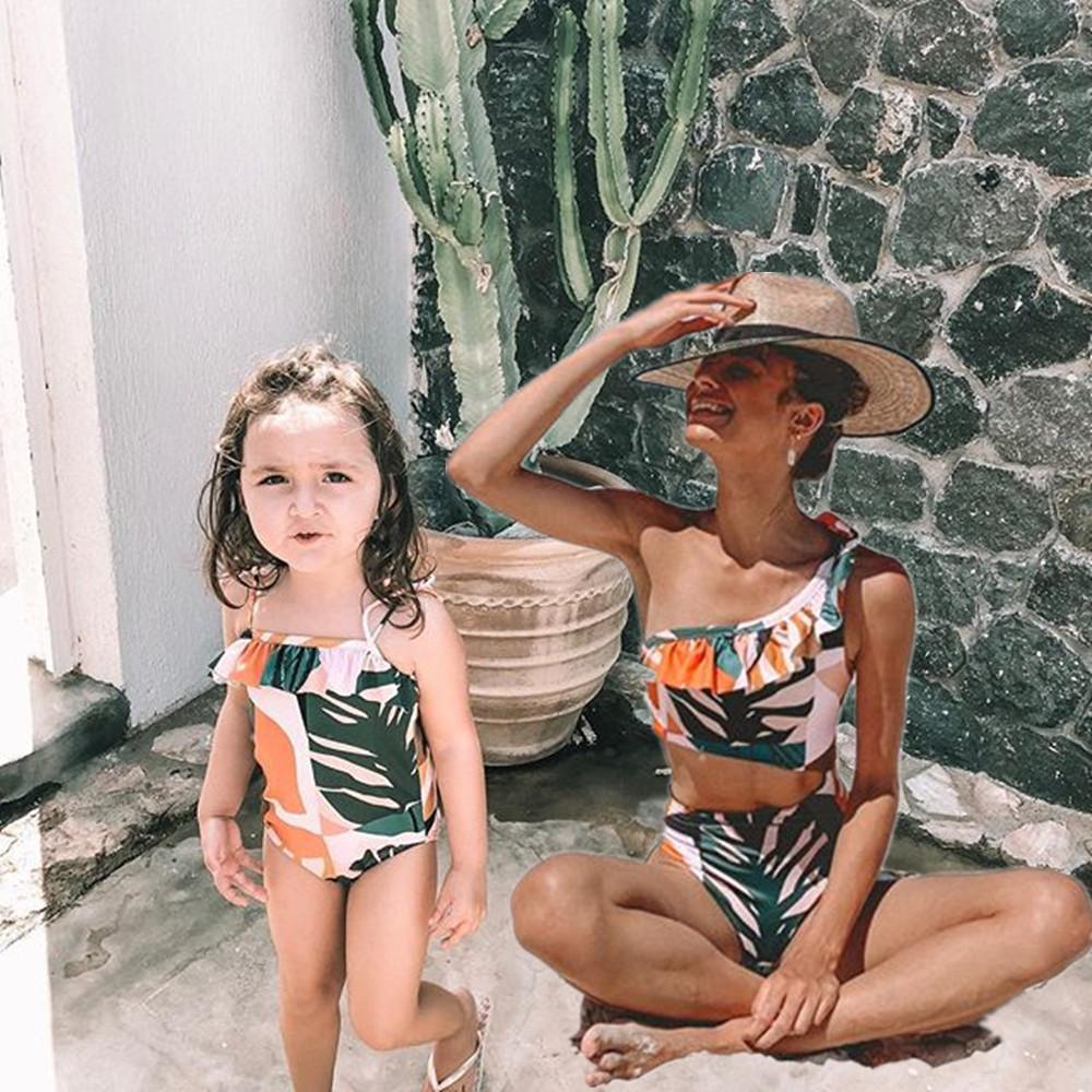 Girls parent-child swimsuit.