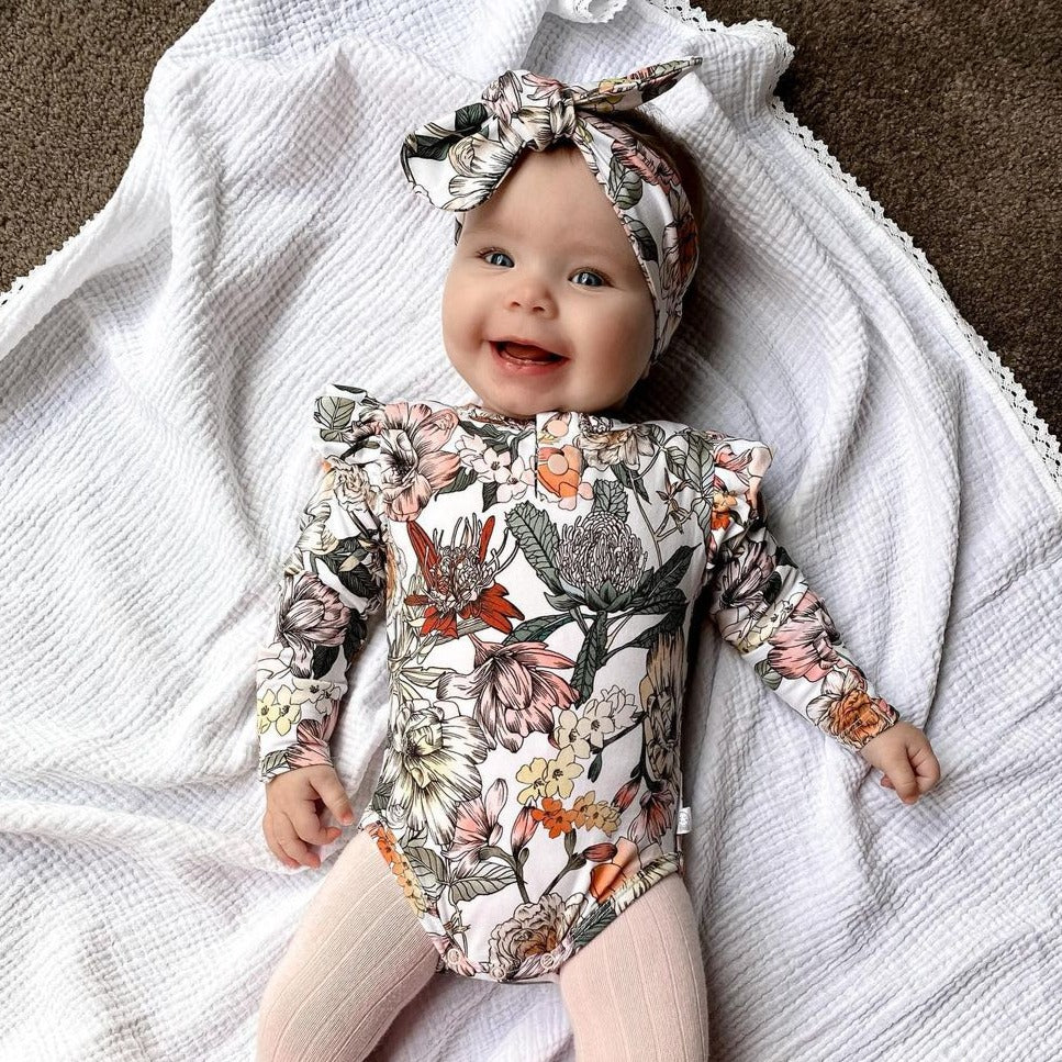 2-piece Baby Flower Suits.