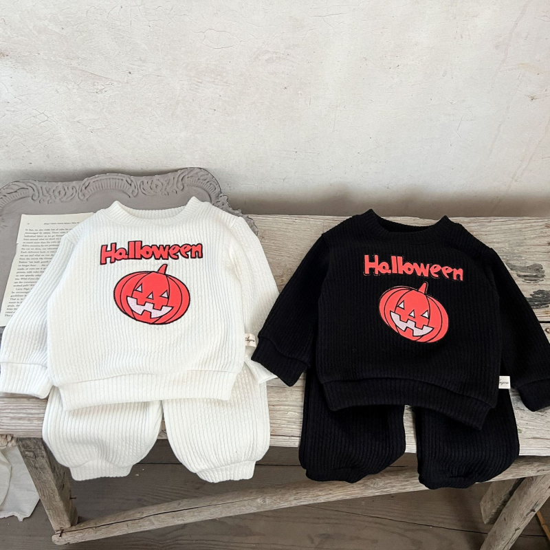 Pumpkin Embroidered Set
