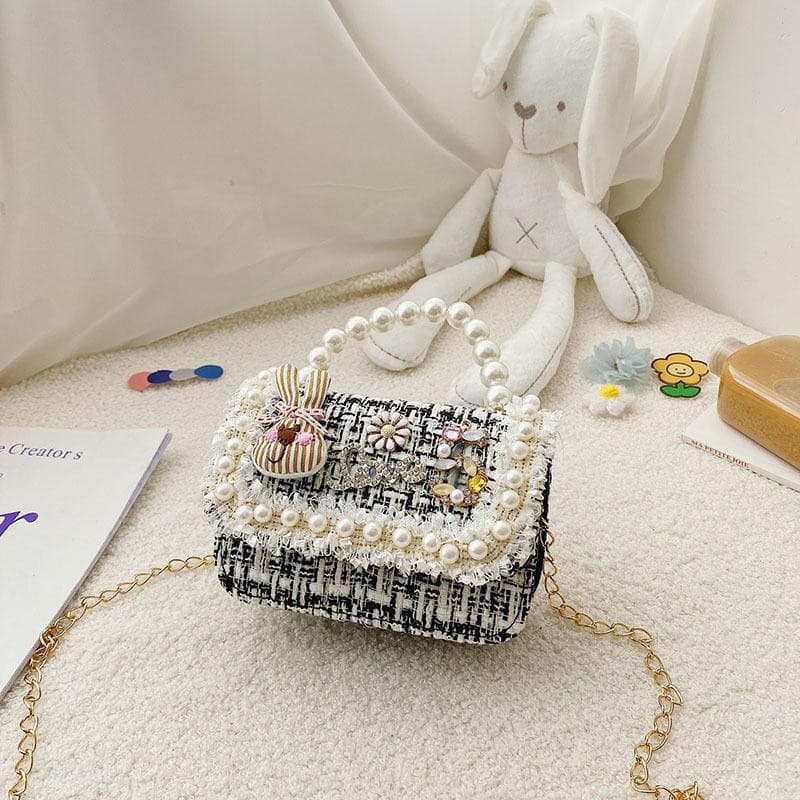 Girls Pearl Mini handbag.