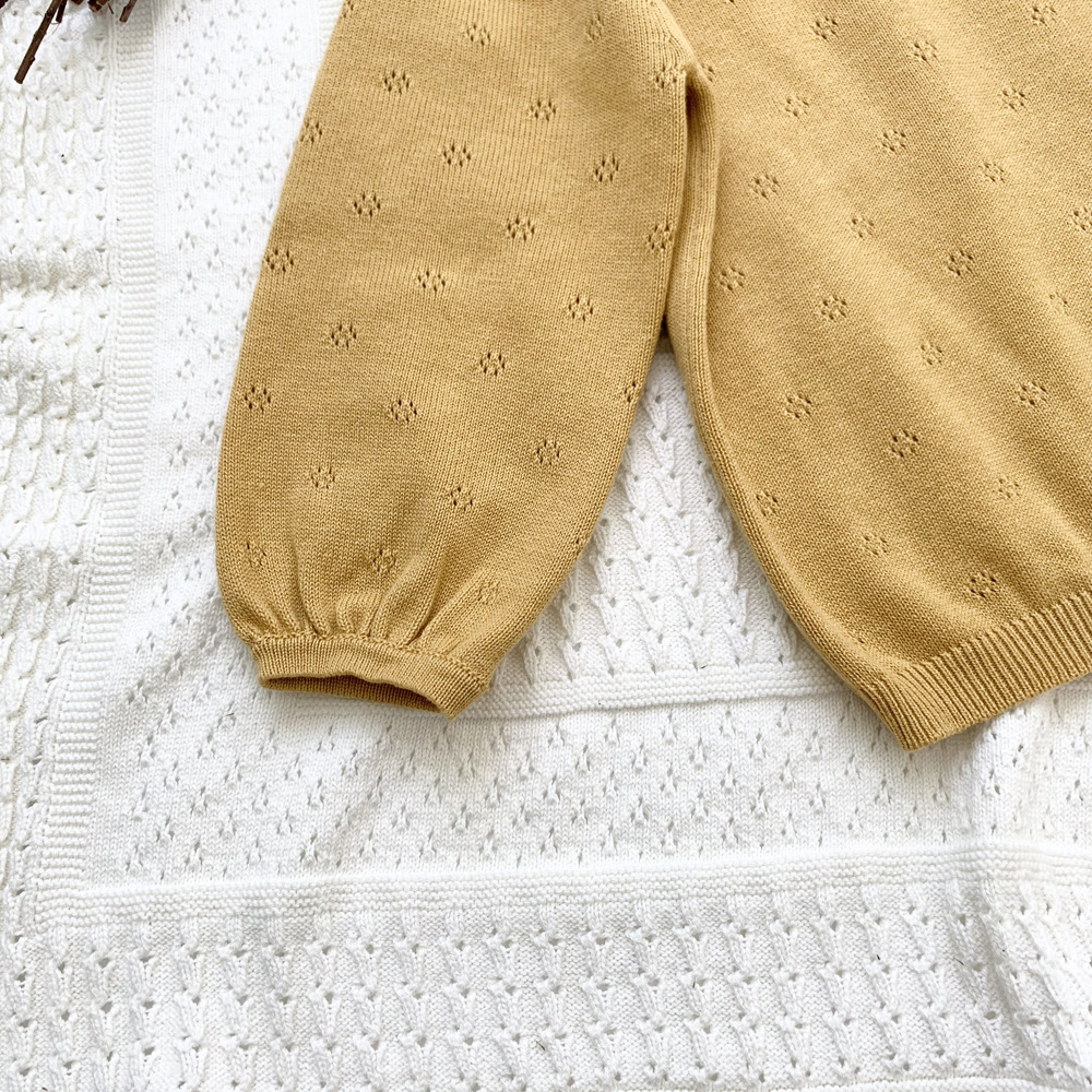 Girls' lantern sleeve hollow-out knitted sweater