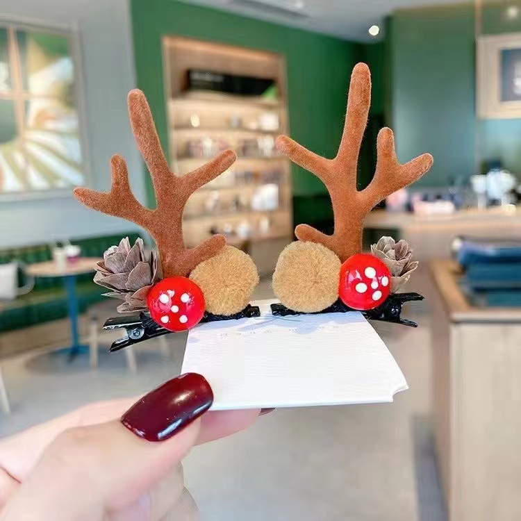 Baby Girl Christmas Hair Clip