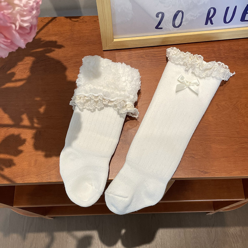 Girls Bow Lace Socks