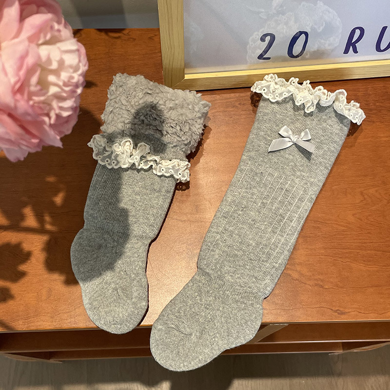 Girls Bow Lace Socks