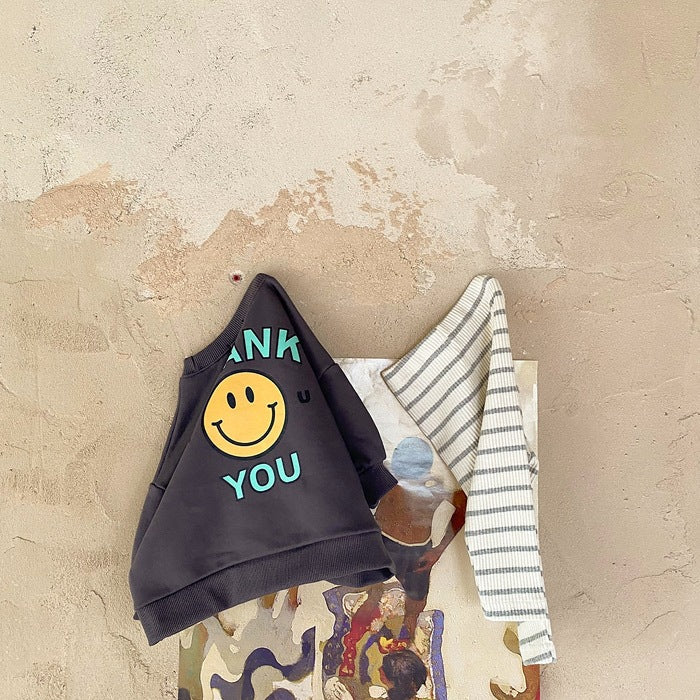 Letter Smiley Print Tops.