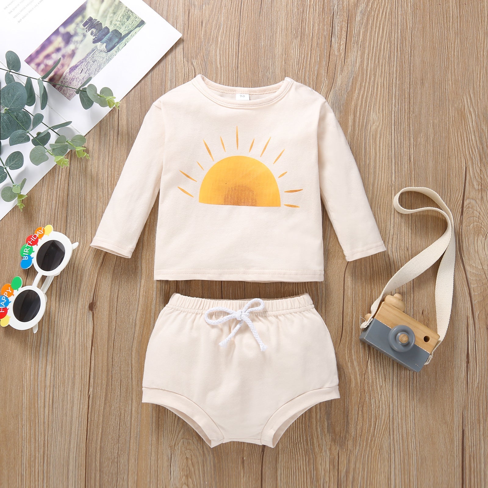 2-Piece Sun Print Suit.