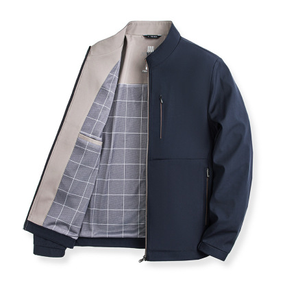 Herrenjacke mit gehobenem Stil