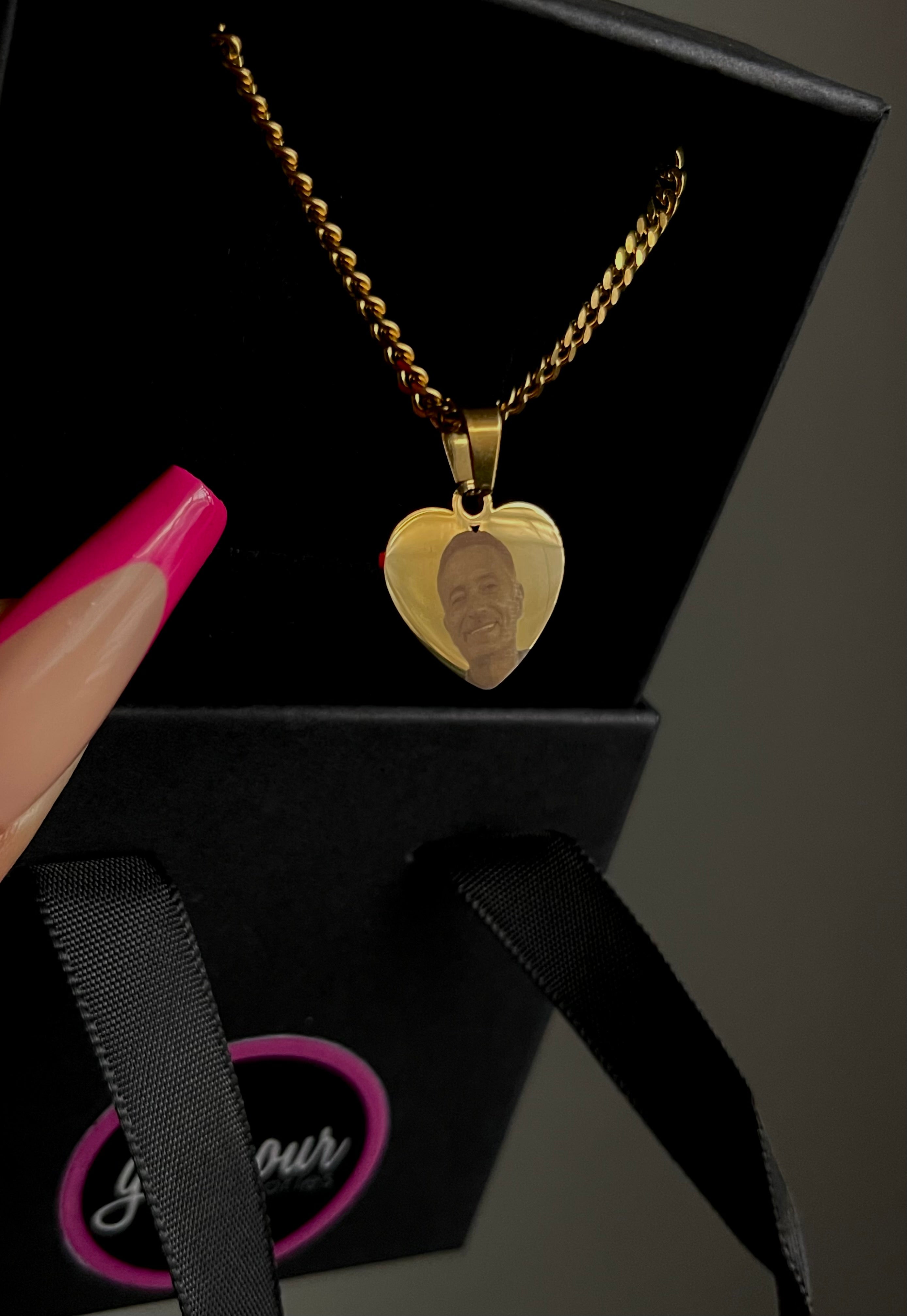 Small Heart necklace chunky chain